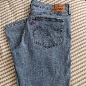 Levi's Boyfriend Ankle Jeans